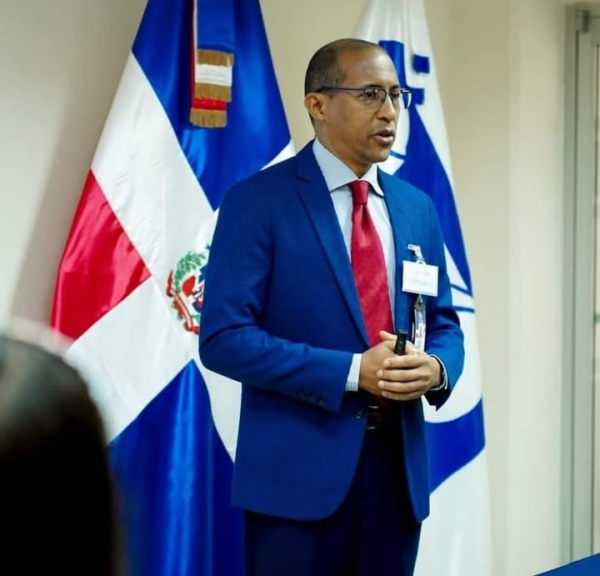 Huáscar Emilio Nina Rodríguez